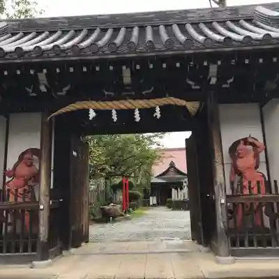 櫻本坊の山門・神門