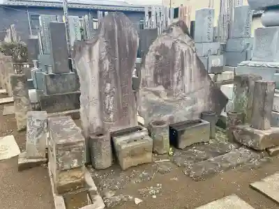 宝祥寺の{uncategorized: "未分類", other: "その他", undefined: "問題あり", building: "その他建物", grave: "お墓", sacred_gate: "鳥居", guardian: "狛犬", statue: "像", buddha: "仏像", history: "歴史", nature: "自然", garden: "庭園", animal: "動物", pagoda: "塔", temizu: "手水舎", mountain_gate: "山門・神門", sanctuary: "本殿・本堂", subordinate: "末社・摂社", art: "芸術", scenery: "景色", jizo: "地蔵", ema: "絵馬", goshuin: "御朱印", omikuji: "おみくじ", items: "授与品その他", amulet: "お守り", goshuincho: "御朱印帳", eats: "食事", festival: "お祭り", votive_dance: "神楽", shichigosan: "七五三参", wedding: "結婚式", experience: "体験その他", initially: "初詣", around: "周辺", anti_infection: "感染症対策"}