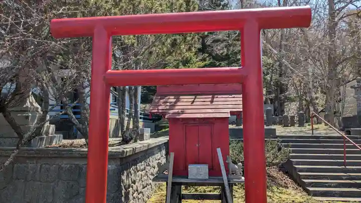 霧多布神社の末社・摂社
