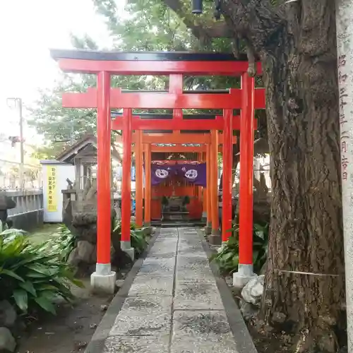 千種稲荷神社の鳥居