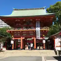 生田神社の山門・神門