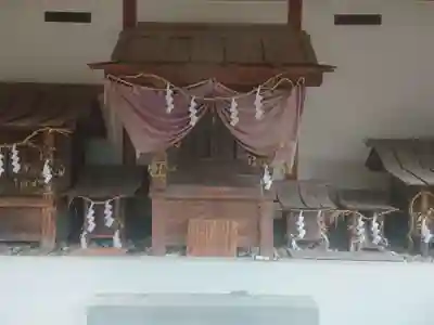 諏訪神社の末社・摂社