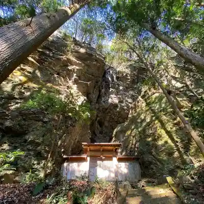 岩戸神社の本殿・本堂