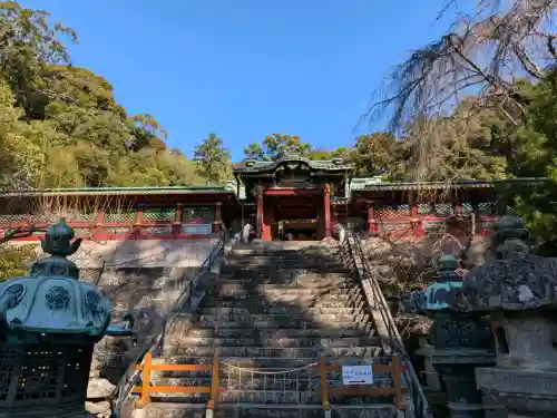 久能山東照宮の{uncategorized: "未分類", other: "その他", undefined: "問題あり", building: "その他建物", grave: "お墓", sacred_gate: "鳥居", guardian: "狛犬", statue: "像", buddha: "仏像", history: "歴史", nature: "自然", garden: "庭園", animal: "動物", pagoda: "塔", temizu: "手水舎", mountain_gate: "山門・神門", sanctuary: "本殿・本堂", subordinate: "末社・摂社", art: "芸術", scenery: "景色", jizo: "地蔵", ema: "絵馬", goshuin: "御朱印", omikuji: "おみくじ", items: "授与品その他", amulet: "お守り", goshuincho: "御朱印帳", eats: "食事", festival: "お祭り", votive_dance: "神楽", shichigosan: "七五三参", wedding: "結婚式", experience: "体験その他", initially: "初詣", around: "周辺", anti_infection: "感染症対策"}