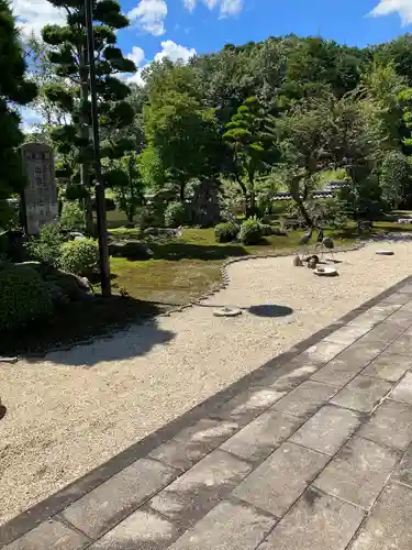 恵利寺(岐阜県)