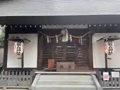 母智丘神社の本殿