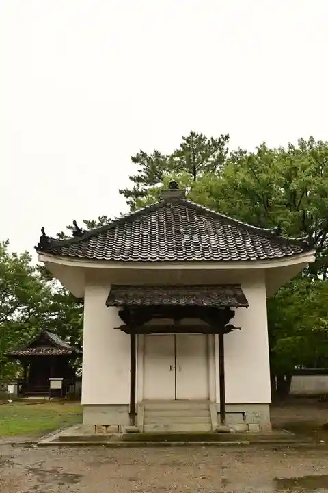 鶴林寺(兵庫県)
