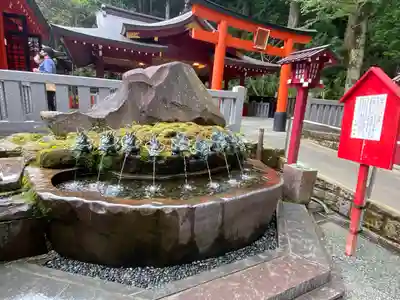 九頭龍神社本宮の手水舎