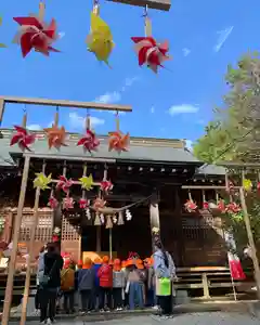 滑川神社 - 仕事と子どもの守り神の庭園(2023年11月16日(木) 20時59分12秒投稿)