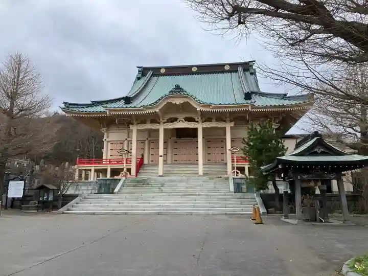 称名寺の{uncategorized: "未分類", other: "その他", undefined: "問題あり", building: "その他建物", grave: "お墓", sacred_gate: "鳥居", guardian: "狛犬", statue: "像", buddha: "仏像", history: "歴史", nature: "自然", garden: "庭園", animal: "動物", pagoda: "塔", temizu: "手水舎", mountain_gate: "山門・神門", sanctuary: "本殿・本堂", subordinate: "末社・摂社", art: "芸術", scenery: "景色", jizo: "地蔵", ema: "絵馬", goshuin: "御朱印", omikuji: "おみくじ", items: "授与品その他", amulet: "お守り", goshuincho: "御朱印帳", eats: "食事", festival: "お祭り", votive_dance: "神楽", shichigosan: "七五三参", wedding: "結婚式", experience: "体験その他", initially: "初詣", around: "周辺", anti_infection: "感染症対策"}