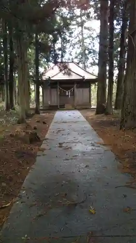 雷神社の本殿