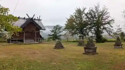 新城神社の本殿・本堂