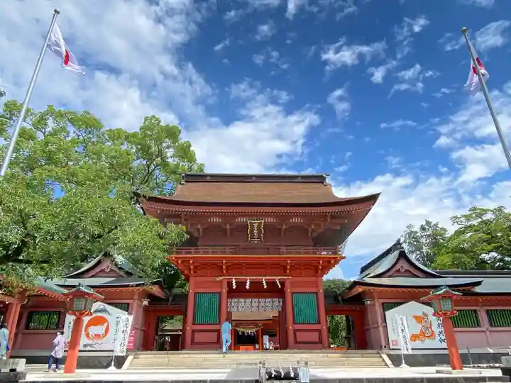 富士山本宮浅間大社の山門・神門