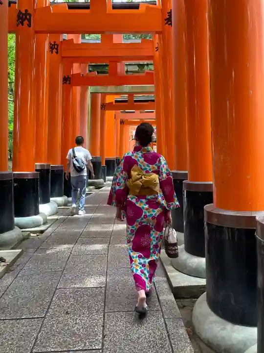 伏見稲荷大社 奥社奉拝所(京都府)