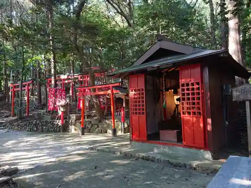 二川伏見稲荷の鳥居