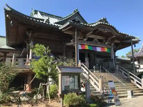 立江寺の本殿・本堂