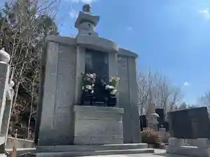 国宝 大法寺のお墓(2022年03月26日(土) 09時40分00秒投稿)