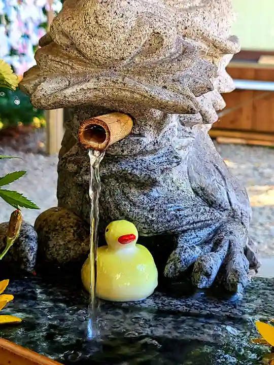 滑川神社 - 仕事と子どもの守り神の手水舎