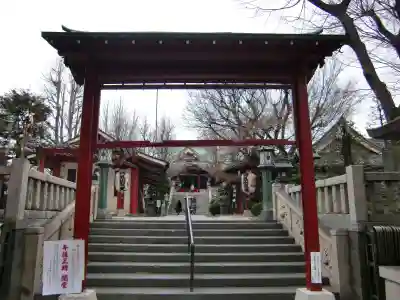 待乳山聖天(本龍院)の鳥居