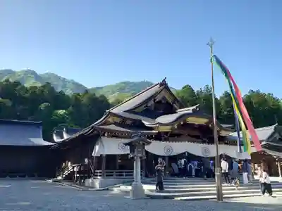 彌彦神社(新潟県)