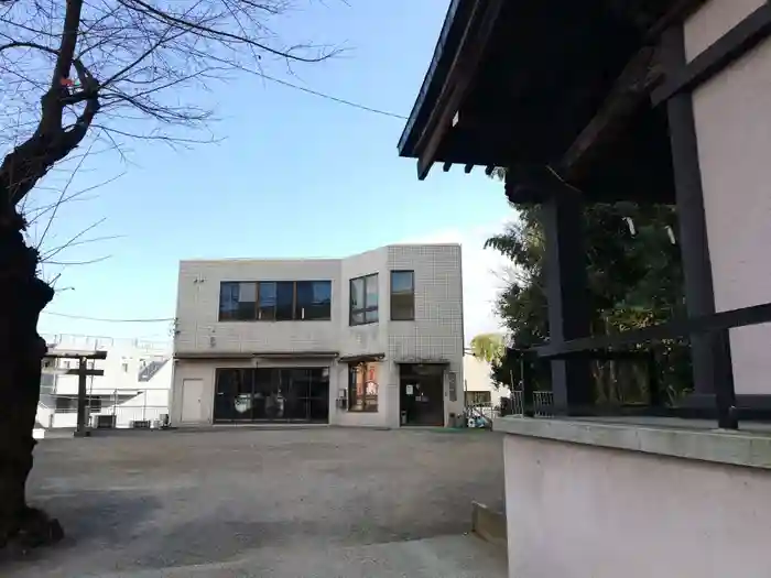 藏王高根神社の建物その他