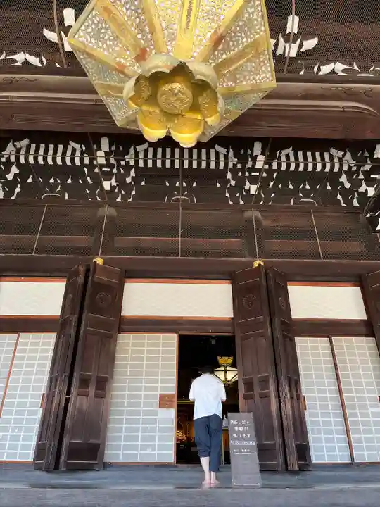 佛光寺の本殿・本堂