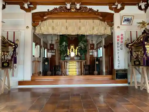高師八幡神社の本殿・本堂