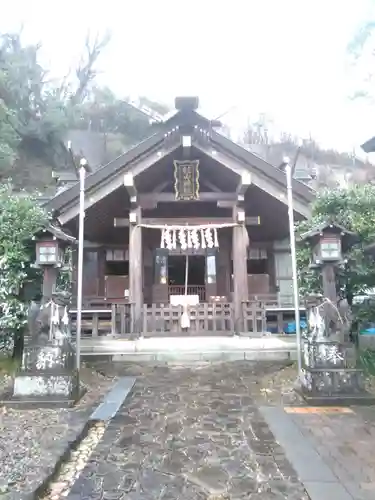 新羽杉山神社の本殿・本堂