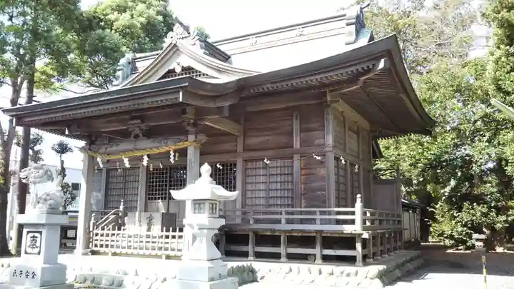矢柄神社の本殿・本堂