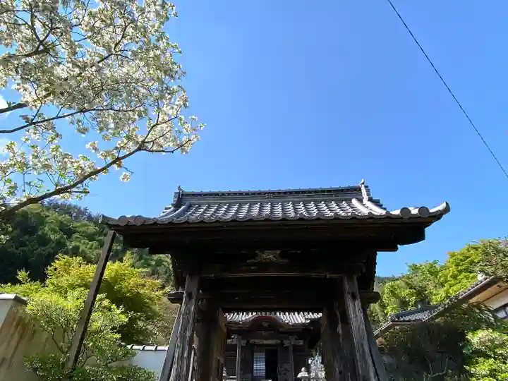 林正寺の山門・神門