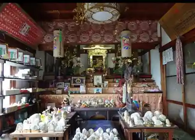 円観寺の本殿・本堂