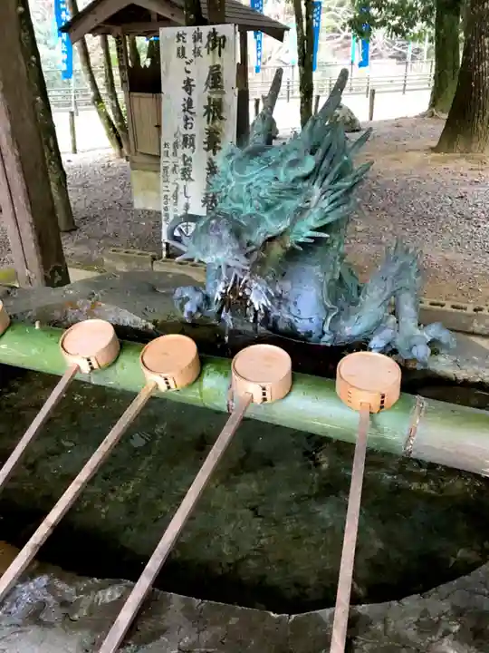 丹生川上神社(中社)の手水舎