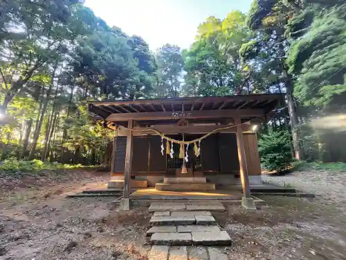 柏田神社の{uncategorized: "未分類", other: "その他", undefined: "問題あり", building: "その他建物", grave: "お墓", sacred_gate: "鳥居", guardian: "狛犬", statue: "像", buddha: "仏像", history: "歴史", nature: "自然", garden: "庭園", animal: "動物", pagoda: "塔", temizu: "手水舎", mountain_gate: "山門・神門", sanctuary: "本殿・本堂", subordinate: "末社・摂社", art: "芸術", scenery: "景色", jizo: "地蔵", ema: "絵馬", goshuin: "御朱印", omikuji: "おみくじ", items: "授与品その他", amulet: "お守り", goshuincho: "御朱印帳", eats: "食事", festival: "お祭り", votive_dance: "神楽", shichigosan: "七五三参", wedding: "結婚式", experience: "体験その他", initially: "初詣", around: "周辺", anti_infection: "感染症対策"}