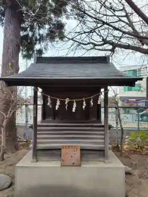 瓦葺氷川神社(埼玉県)
