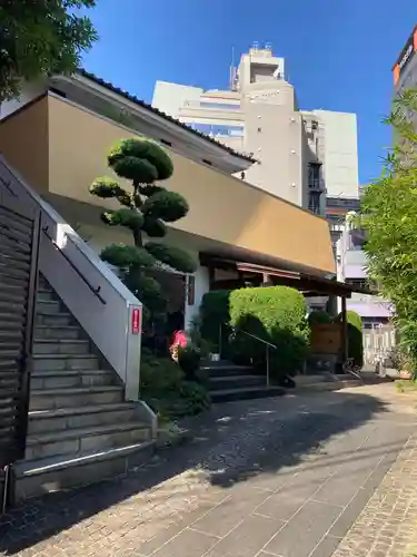 長耀寺の本殿・本堂