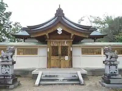 毘森神社の本殿・本堂