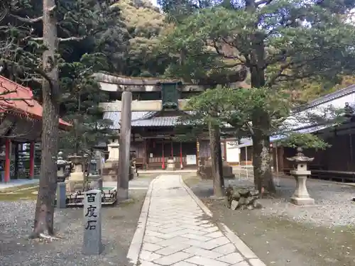 瀧安寺の鳥居