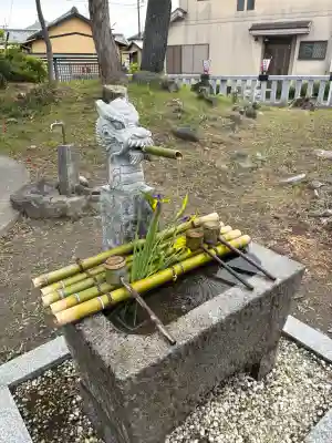 行興寺の{uncategorized: "未分類", other: "その他", undefined: "問題あり", building: "その他建物", grave: "お墓", sacred_gate: "鳥居", guardian: "狛犬", statue: "像", buddha: "仏像", history: "歴史", nature: "自然", garden: "庭園", animal: "動物", pagoda: "塔", temizu: "手水舎", mountain_gate: "山門・神門", sanctuary: "本殿・本堂", subordinate: "末社・摂社", art: "芸術", scenery: "景色", jizo: "地蔵", ema: "絵馬", goshuin: "御朱印", omikuji: "おみくじ", items: "授与品その他", amulet: "お守り", goshuincho: "御朱印帳", eats: "食事", festival: "お祭り", votive_dance: "神楽", shichigosan: "七五三参", wedding: "結婚式", experience: "体験その他", initially: "初詣", around: "周辺", anti_infection: "感染症対策"}