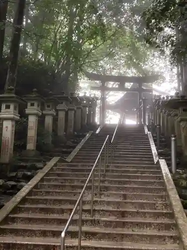 三峯神社の景色