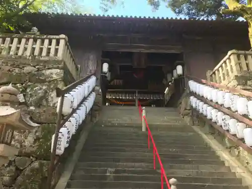 吉備津神社の山門・神門