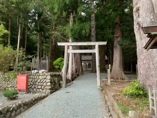 三瀬谷神社の鳥居