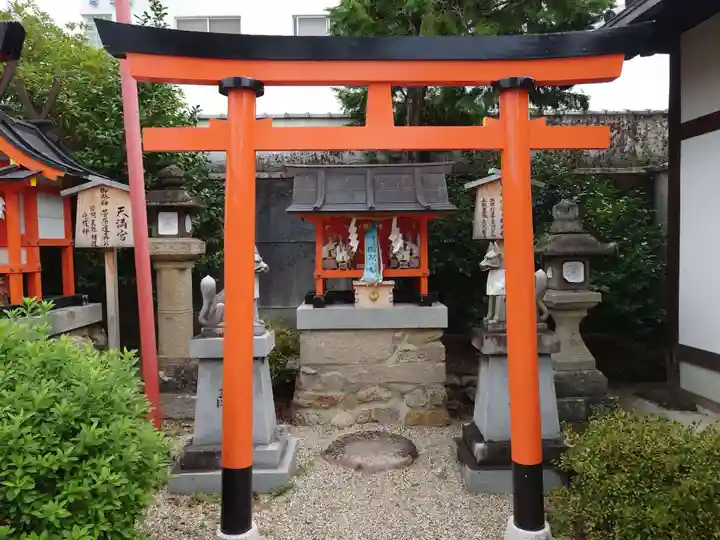 崇道天皇社(奈良県)