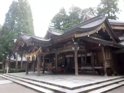 白山比咩神社の本殿・本堂