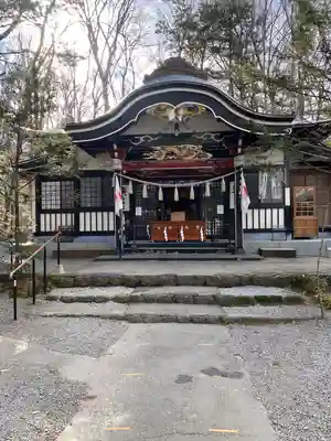 新屋山神社(山梨県)