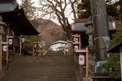 諏訪大社上社前宮(長野県)