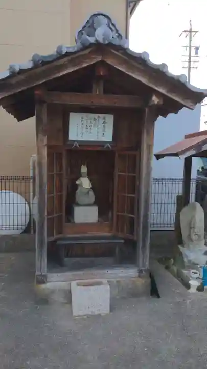 延命地蔵尊の本殿・本堂