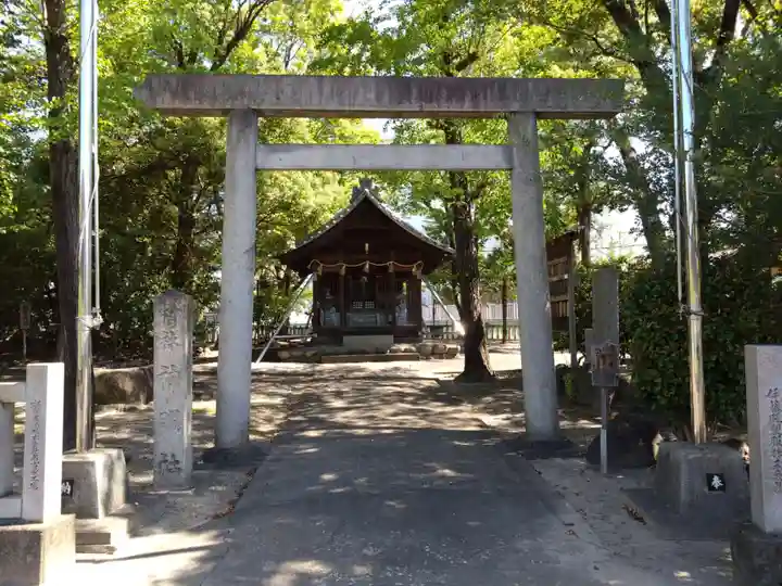 助七神明社の鳥居