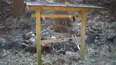 手接足尾神社の鳥居