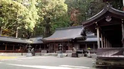 飛驒一宮水無神社の本殿・本堂