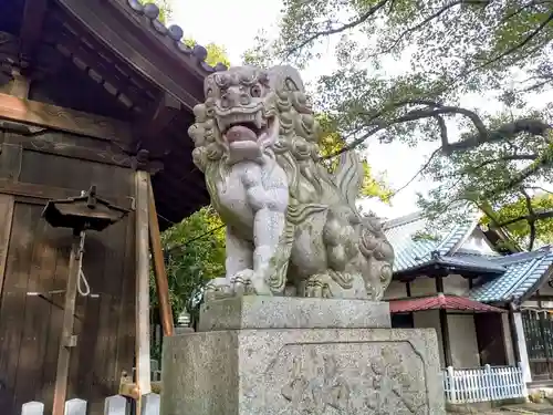 七所神社の狛犬